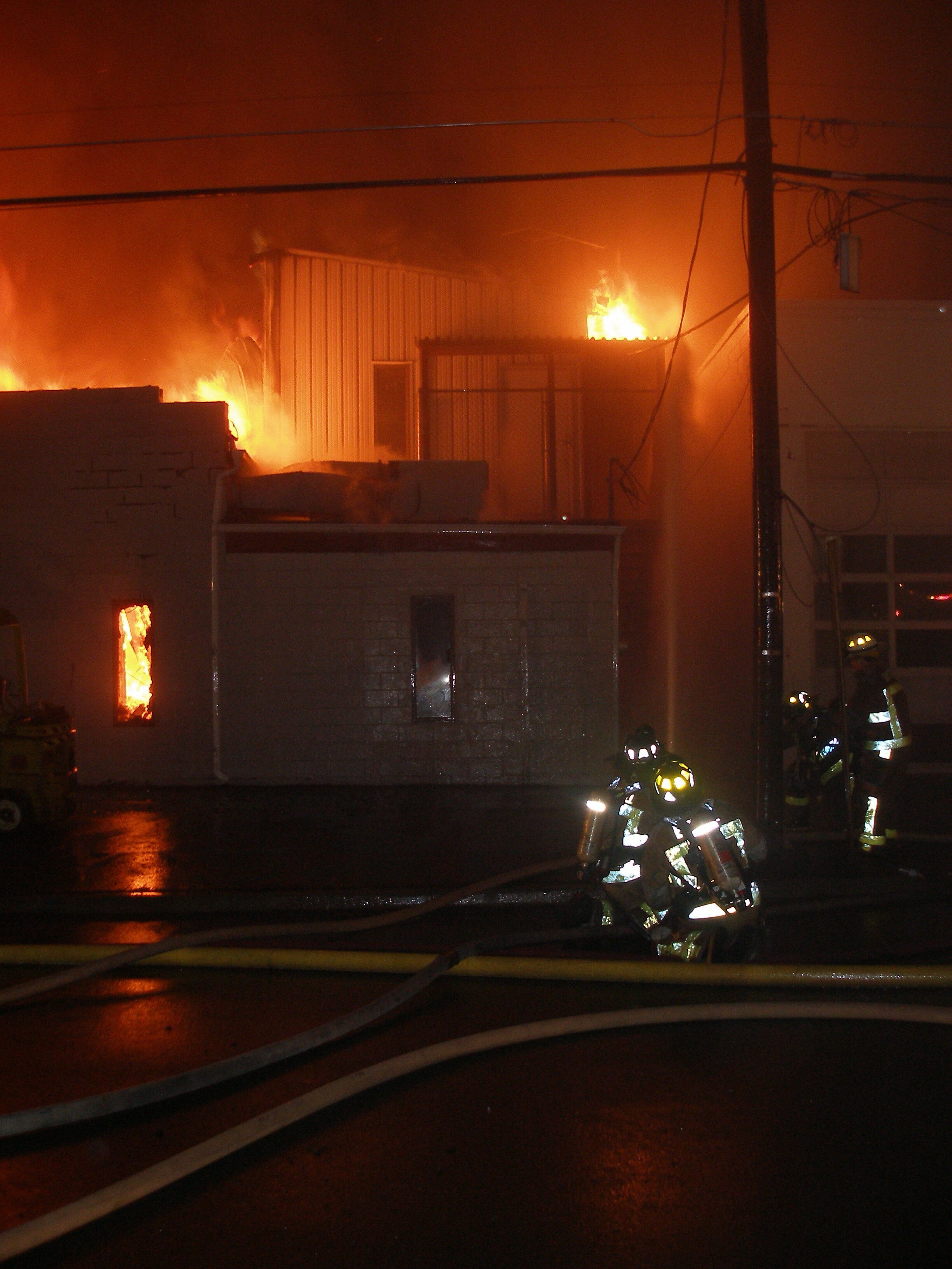 03-12-06  Response - Fire - Delaware Ave